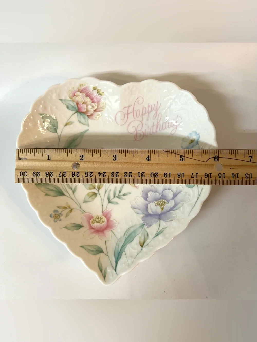 Mikasa Bone China Heart Shaped Plate 'Happy Birthday' Floral Pastels Japan 6 in